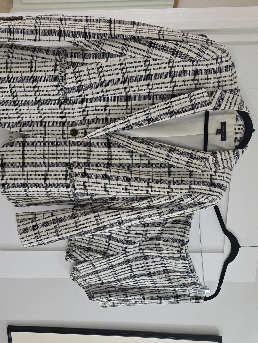 Ann Taylor Black & White Plaid Blazer suit Set With Shorts